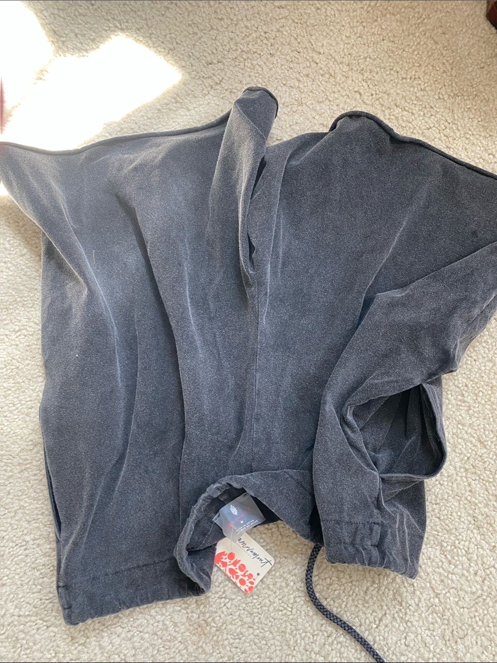 FP movement New Charcoal Gray Drawstring Lounge Shorts M - Picture 4 of 5